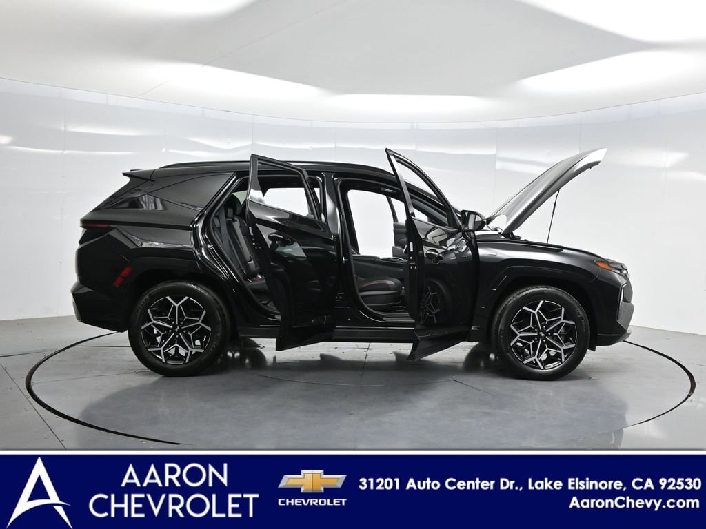 2024 Hyundai Tucson Hybrid N Line photo 2