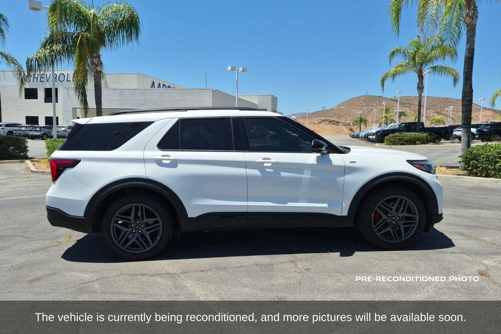 Used 2025 Ford Explorer ST-Line SUV