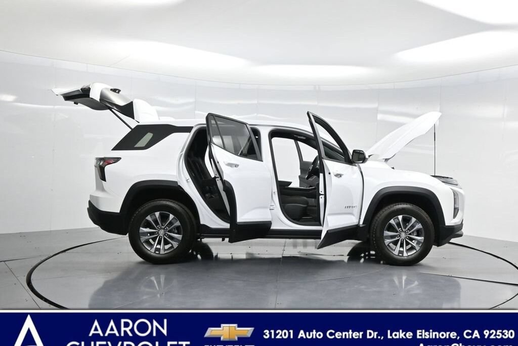 New 2026 Chevrolet Equinox LT SUV