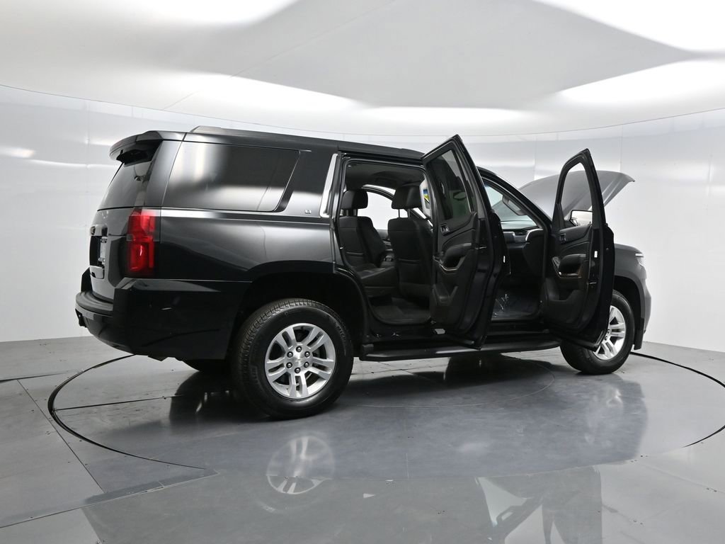 2019 Chevrolet Tahoe LT photo 4