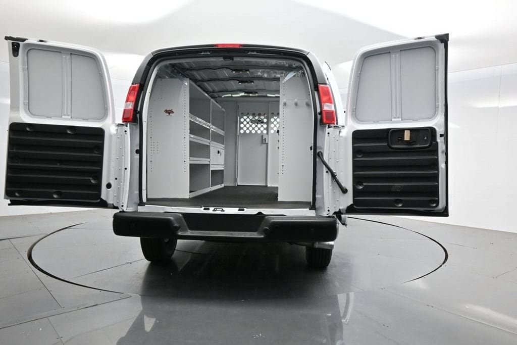 2026 Chevrolet Express Cargo Work Van - Photo 51