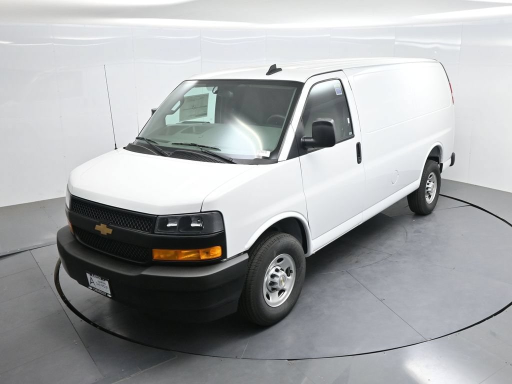 2026 Chevrolet Express Cargo Work Van - Photo 52