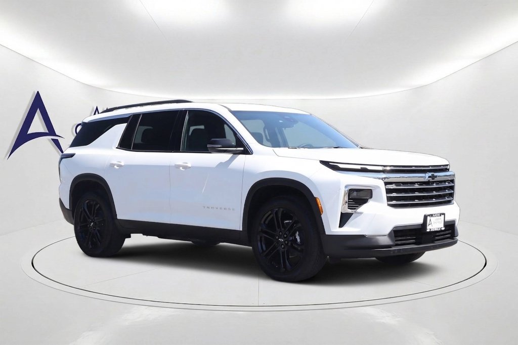 New 2027 Chevrolet Traverse LT SUV