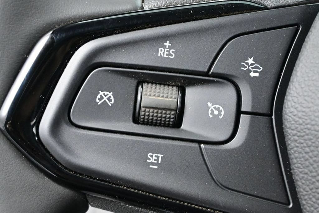 2027 Chevrolet Bolt LT - Photo 23