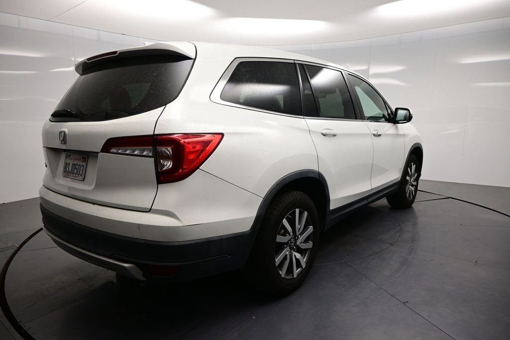 2020 Honda Pilot EX-L FWD photo 3