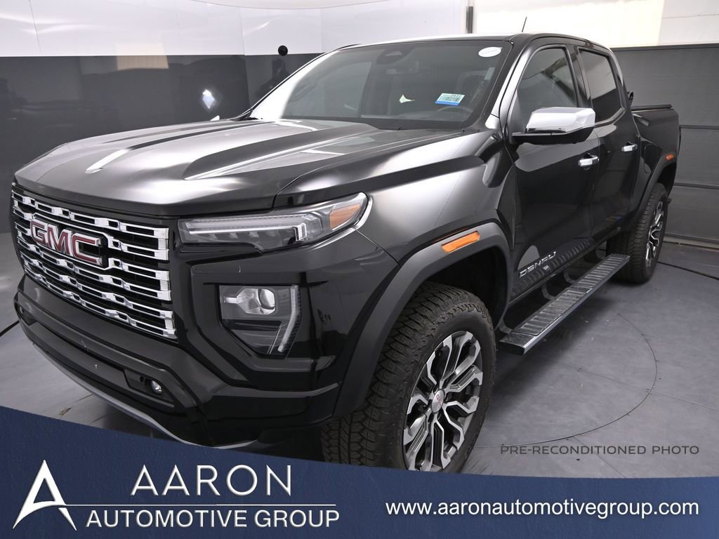 2024 GMC Canyon Denali's photo