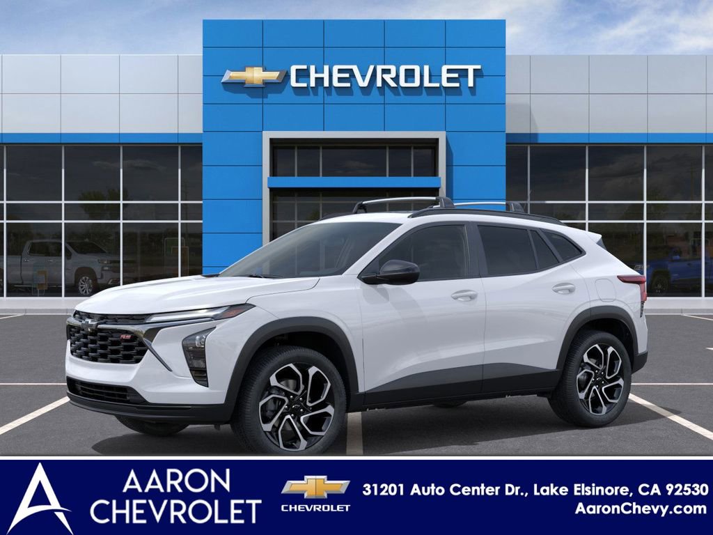 2025 Chevrolet Trax photo 2