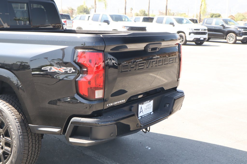 2026 Chevrolet Colorado Work Truck - Photo 8