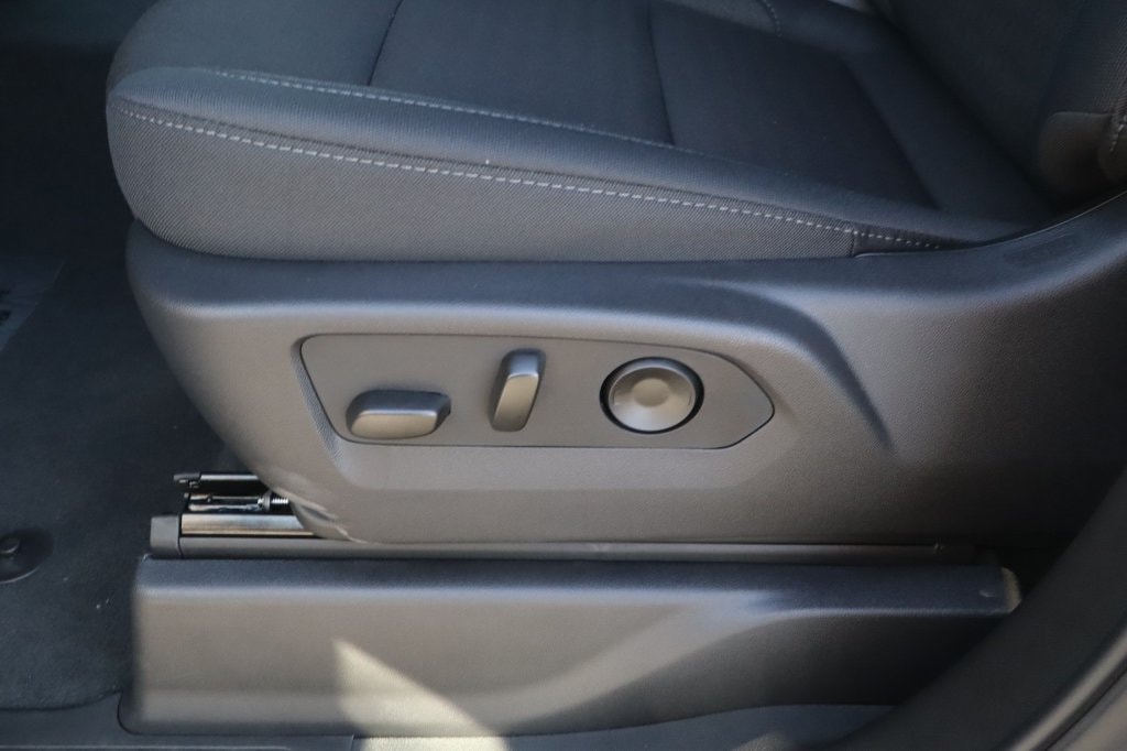 2026 Chevrolet Silverado 1500 Custom - Photo 13