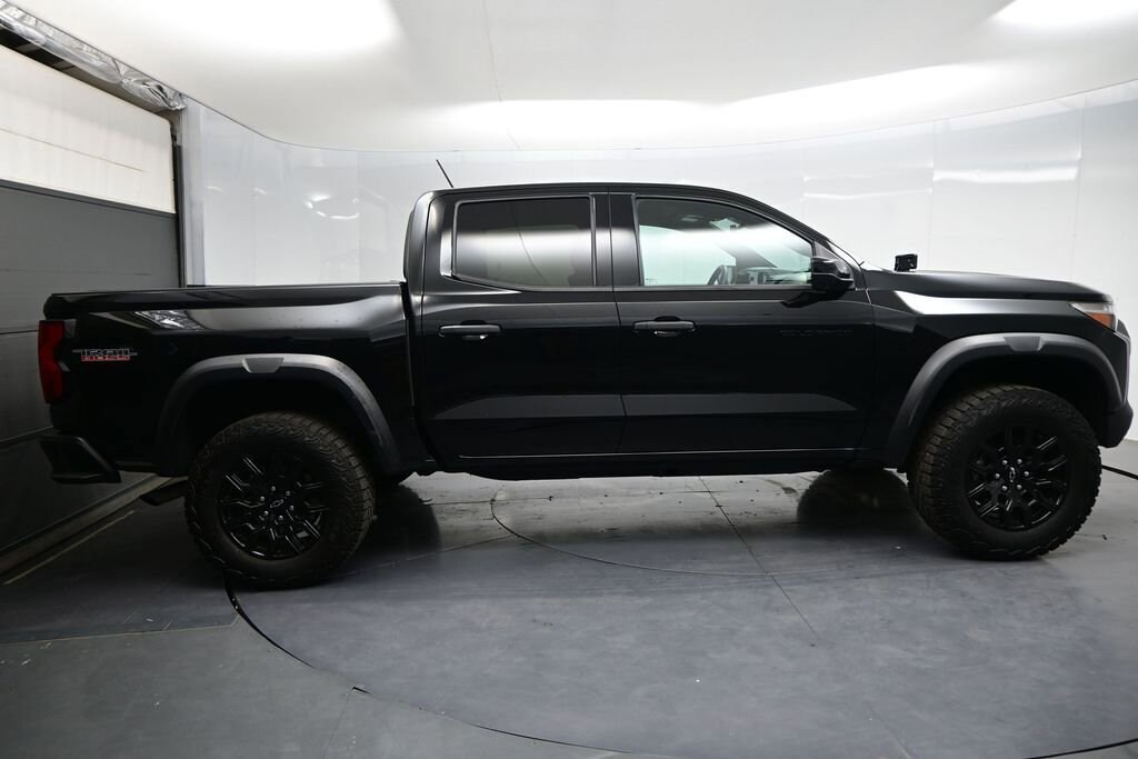 Used 2024 Chevrolet Colorado Trail Boss Truck Crew Cab