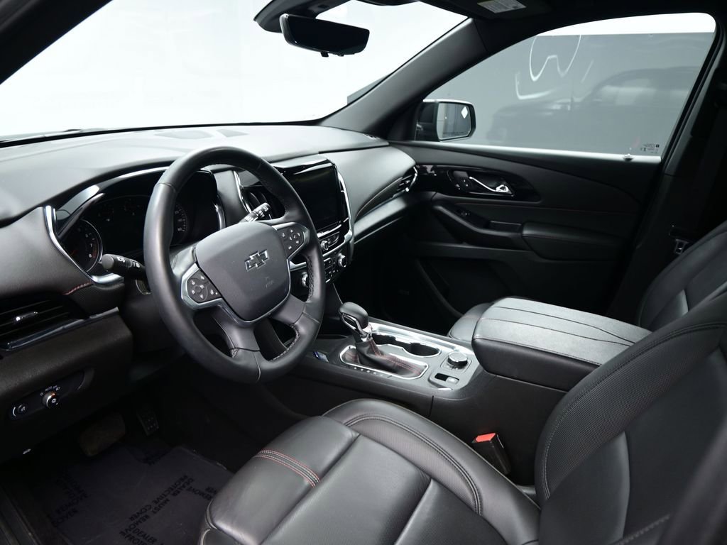 2023 Chevrolet Traverse RS photo 3