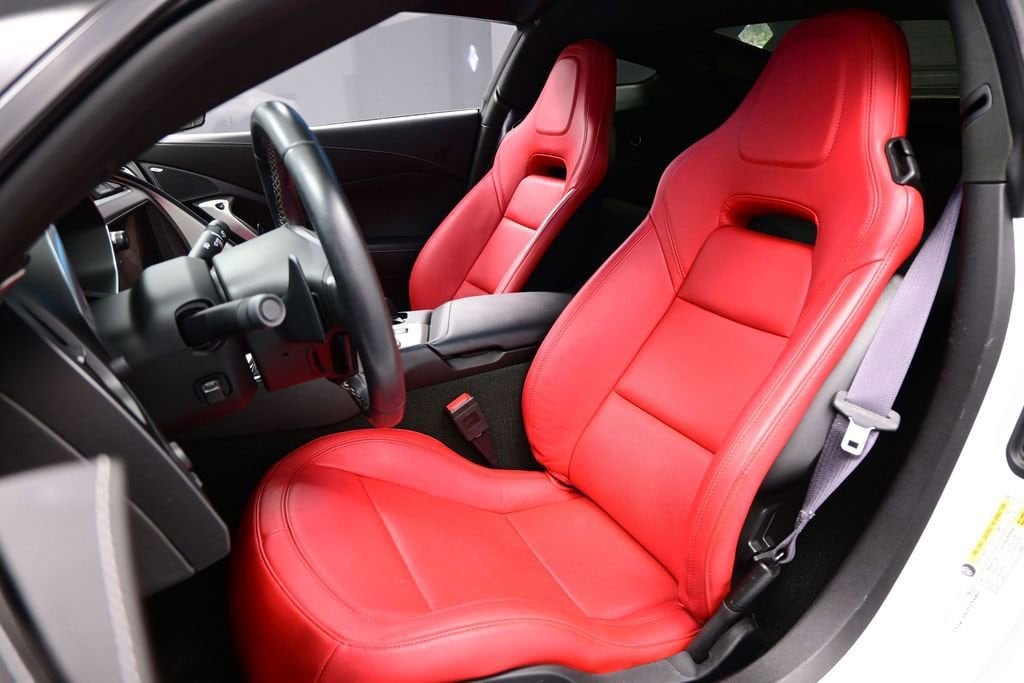 2016 Chevrolet Corvette Stingray Z51 photo 6