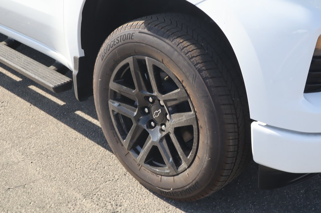 2026 Chevrolet Silverado 1500 Custom - Photo 25