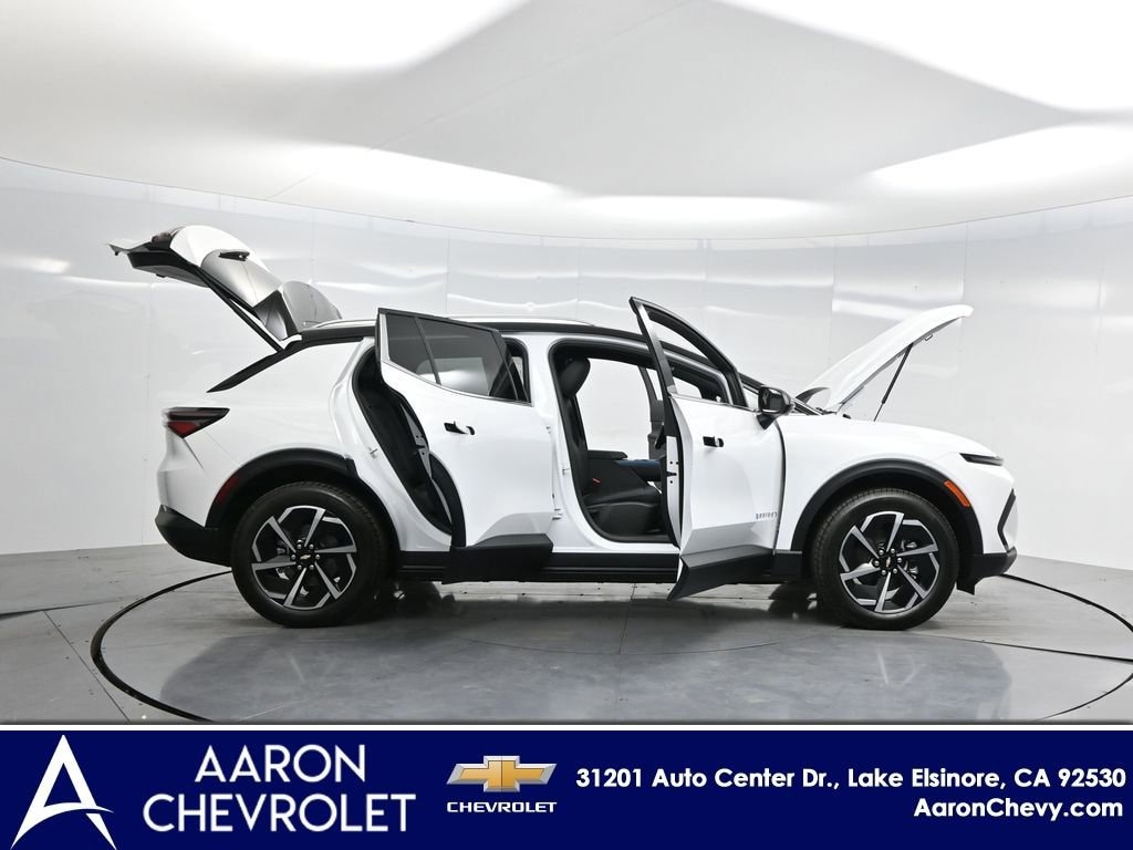 New 2026 Chevrolet Equinox EV LT SUV