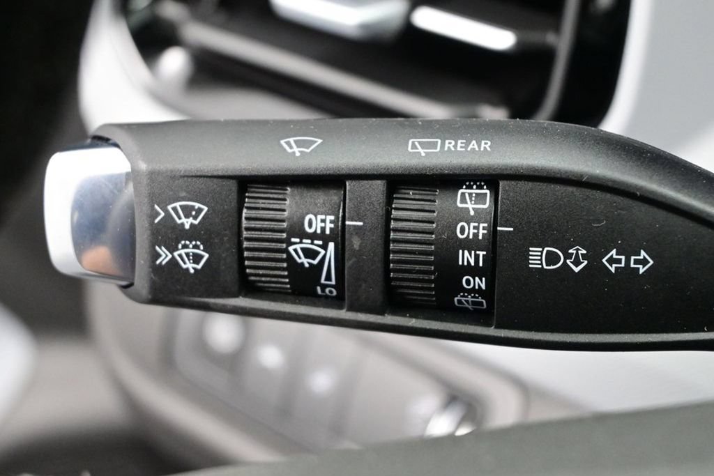 2027 Chevrolet Bolt LT - Photo 25