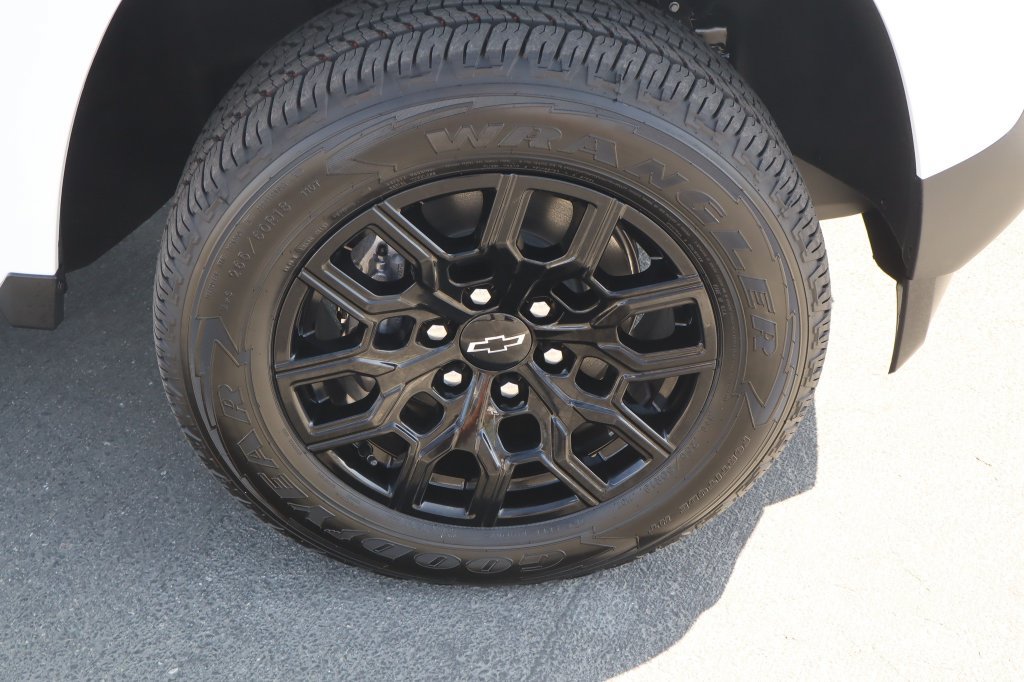 2026 Chevrolet Colorado Work Truck - Photo 9