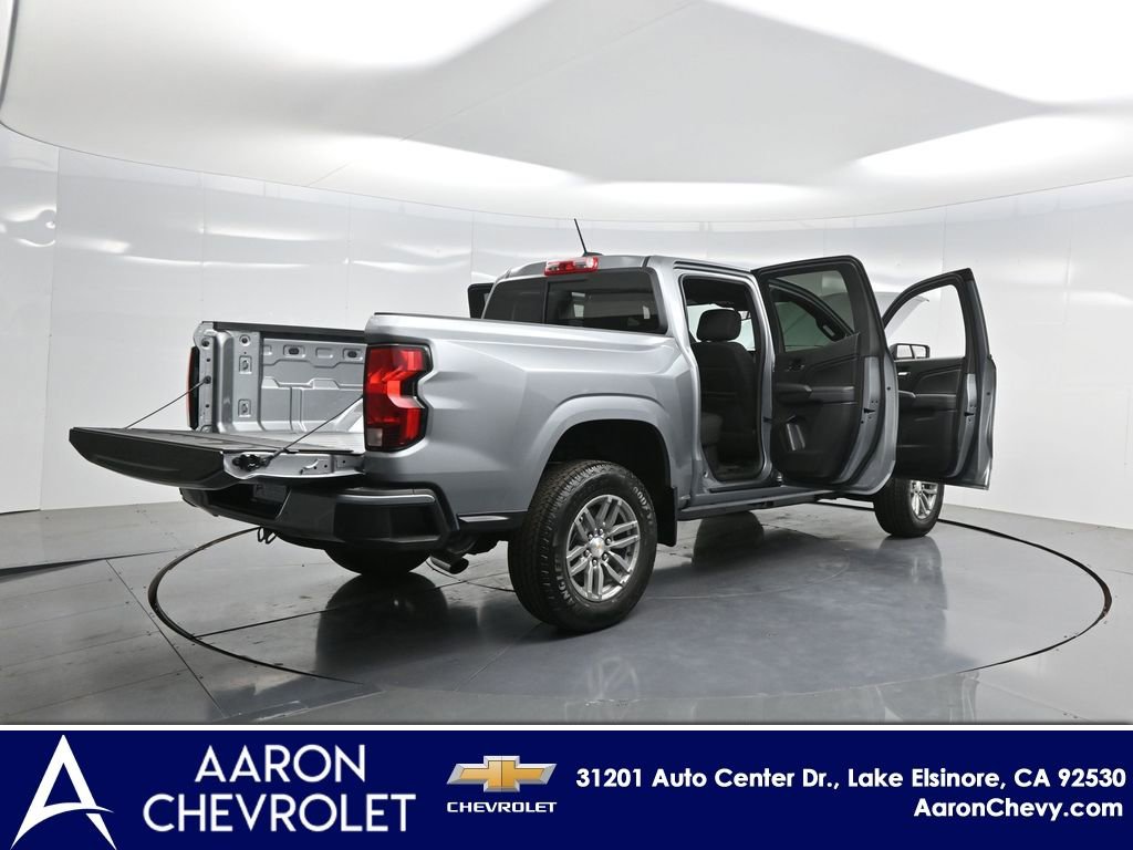 2025 Chevrolet Colorado Work Truck LT photo 4