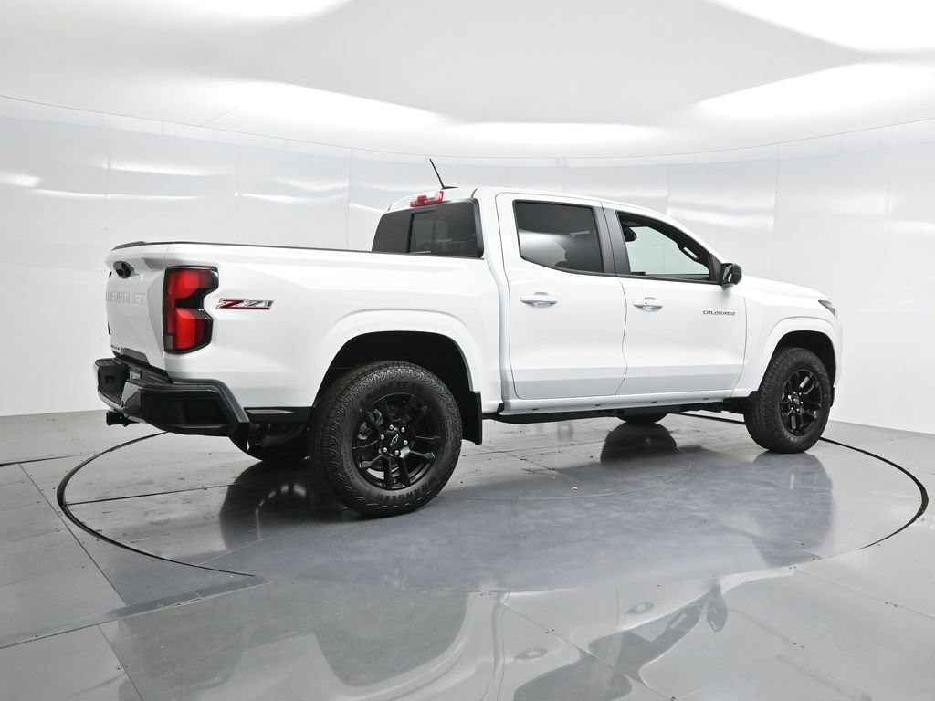 2025 Chevrolet Colorado Z71 - Photo 30
