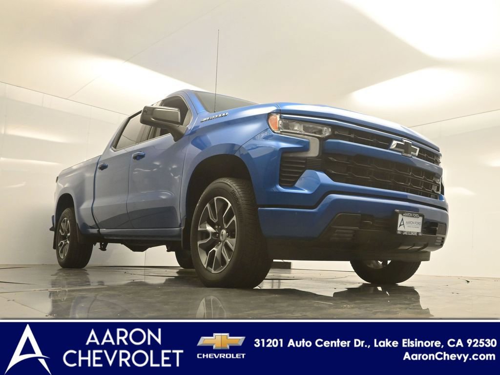 2023 Chevrolet Silverado 1500 RST photo 2