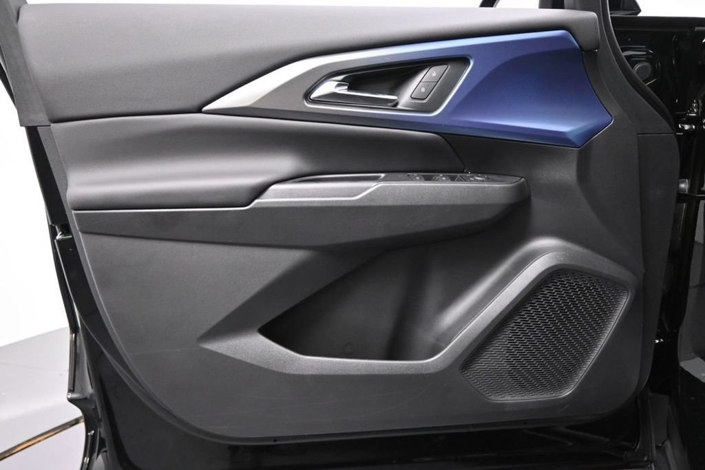 2026 Chevrolet Equinox EV 2LT - Photo 25