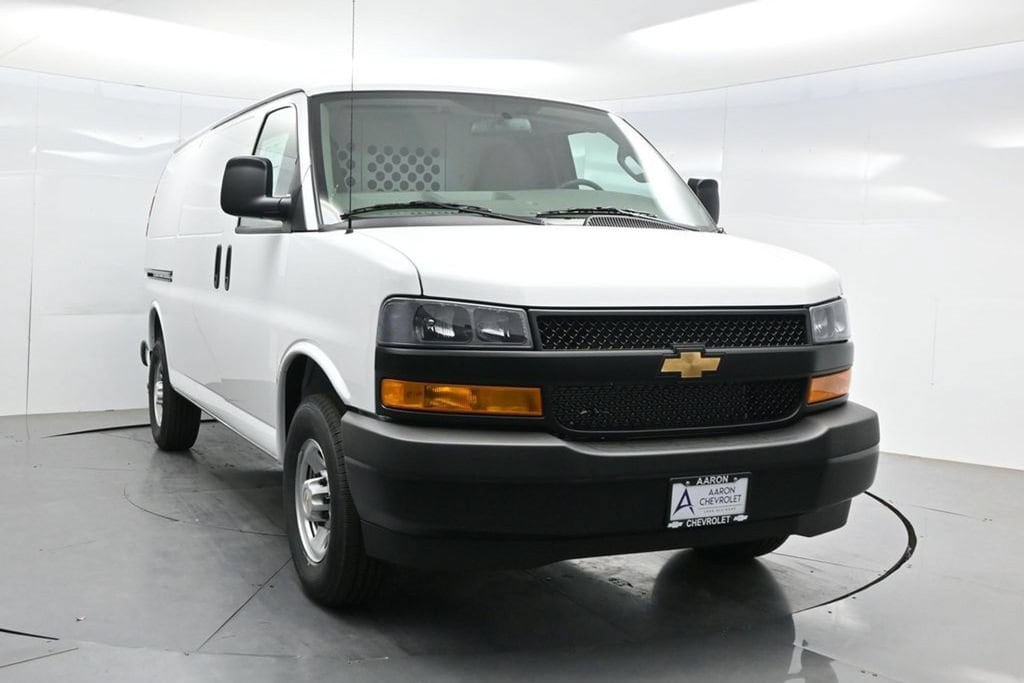 2026 Chevrolet Express Cargo Work Van - Photo 68