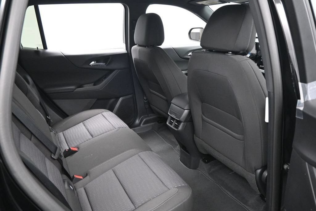 2026 Chevrolet Equinox LT - Photo 13