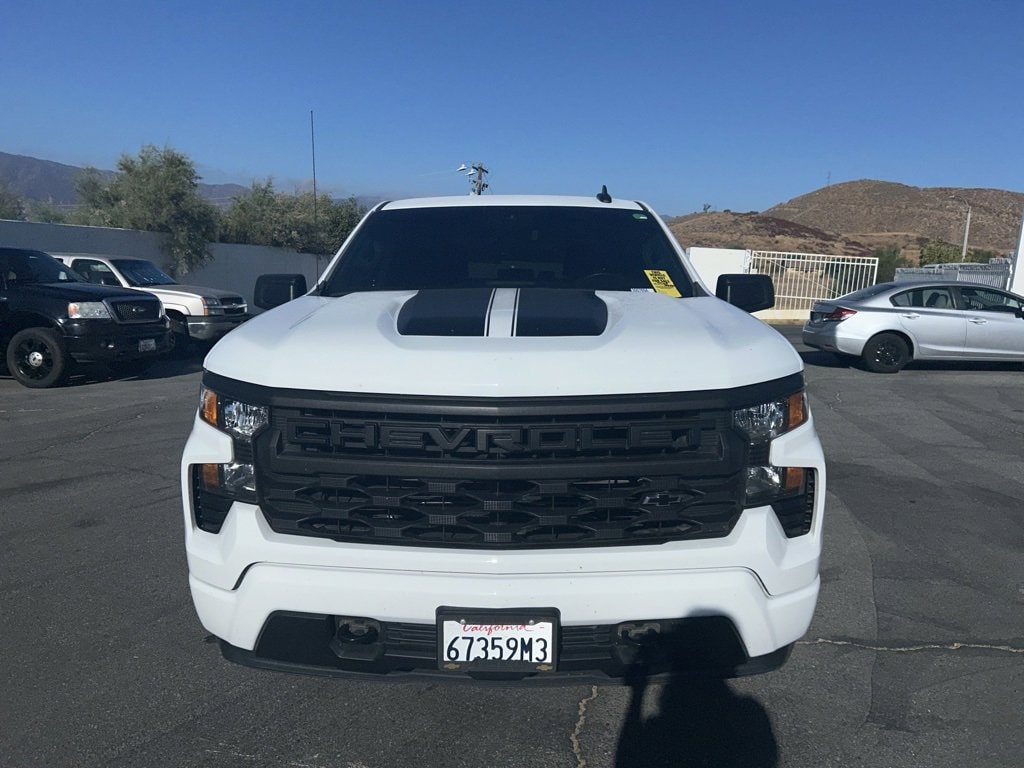 Used 2022 Chevrolet Silverado 1500 Custom with VIN 1GCPDBEK4NZ531018 for sale in Lake Elsinore, CA