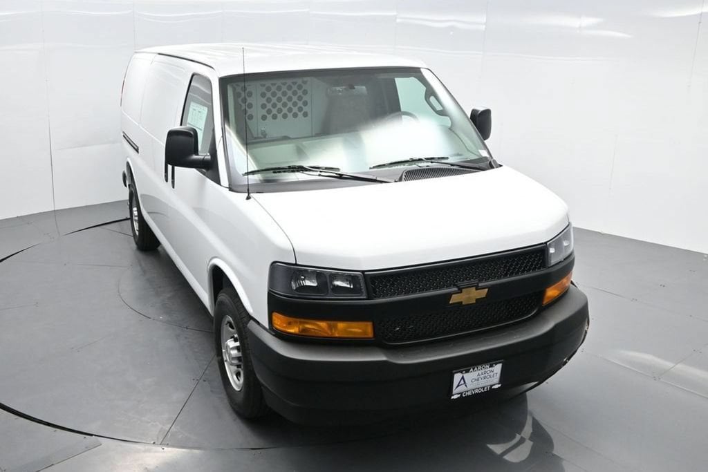 2026 Chevrolet Express Cargo Work Van - Photo 55
