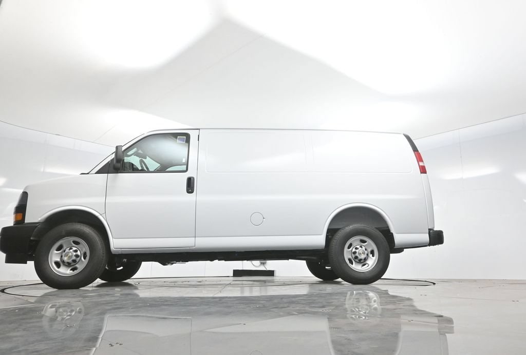 2026 Chevrolet Express Cargo Work Van - Photo 67