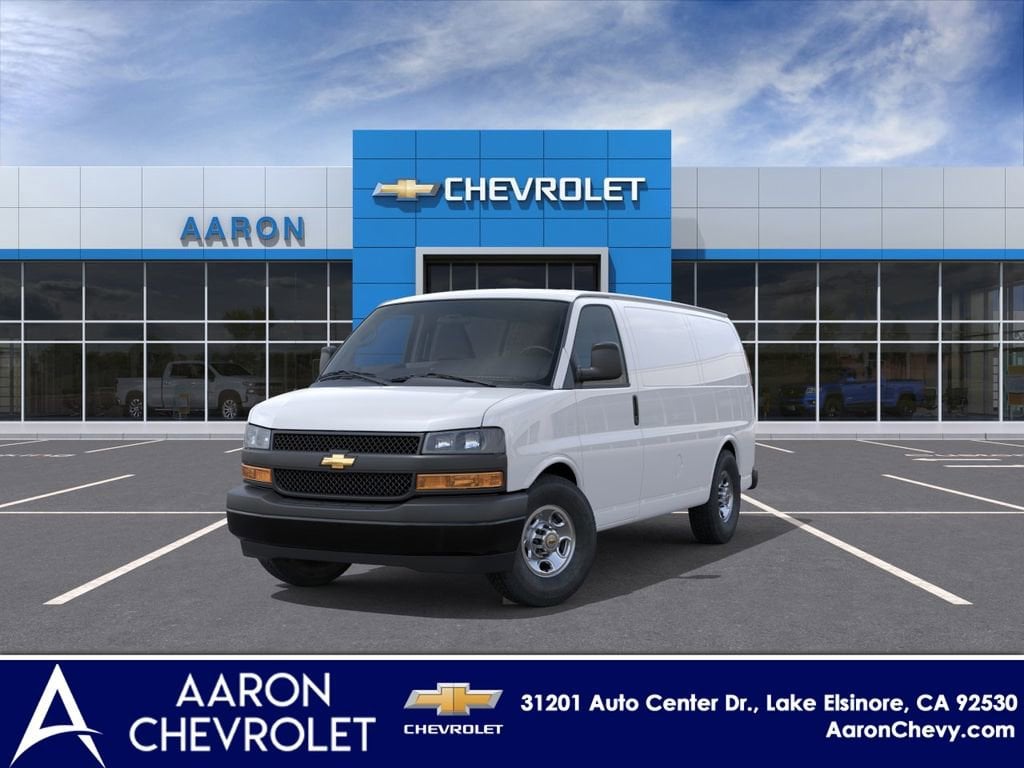 2026 Chevrolet Express 2500 Work Van HD's photo