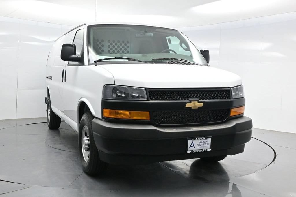 2026 Chevrolet Express Cargo Work Van - Photo 71