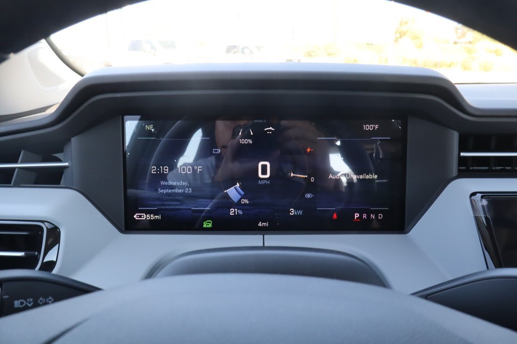 2027 Chevrolet Bolt LT - Photo 23