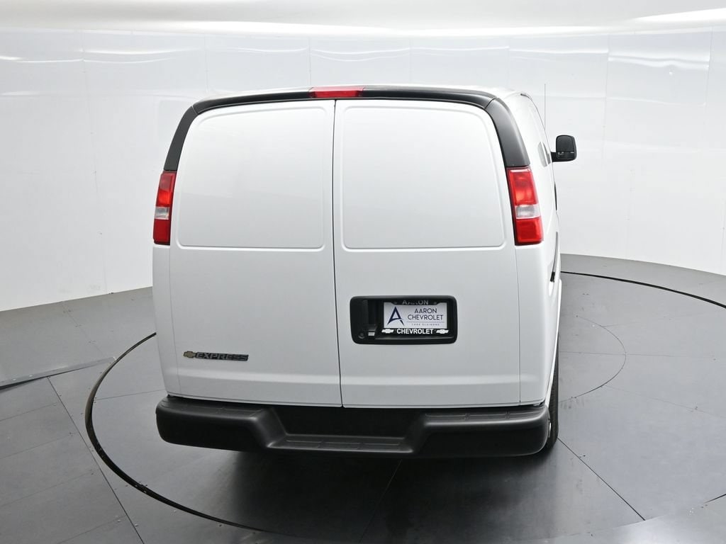 2026 Chevrolet Express Cargo Work Van - Photo 57