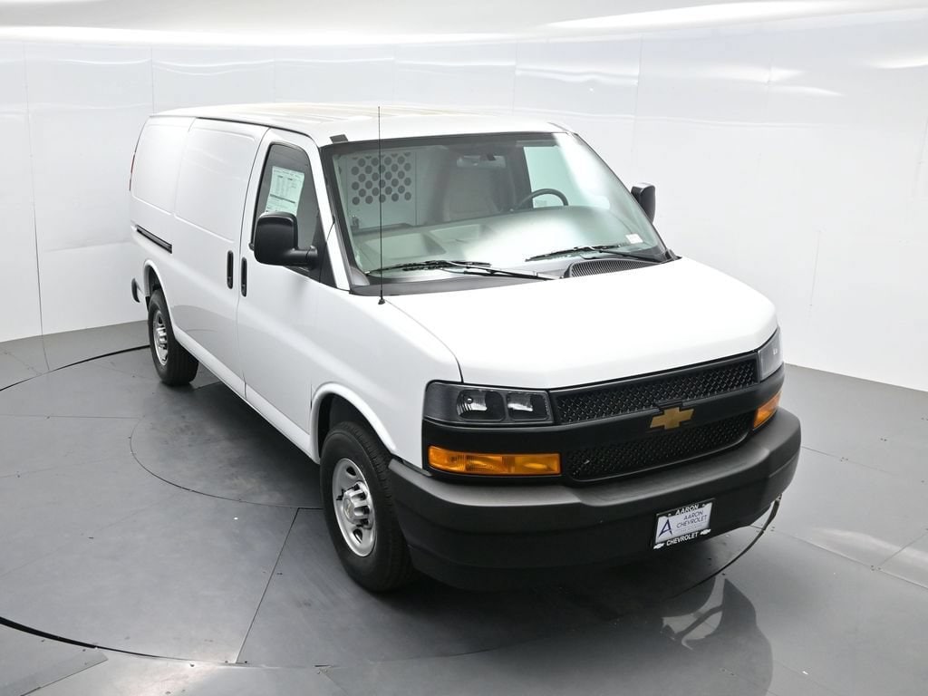 2026 Chevrolet Express Cargo Work Van - Photo 54