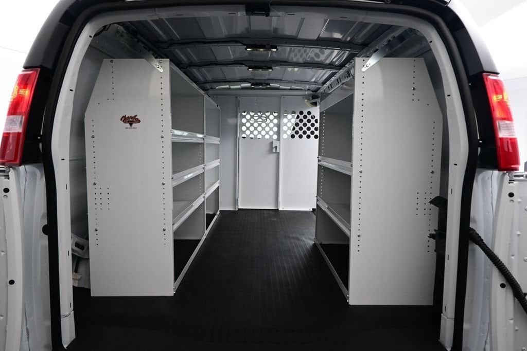 2026 Chevrolet Express Cargo Work Van - Photo 27