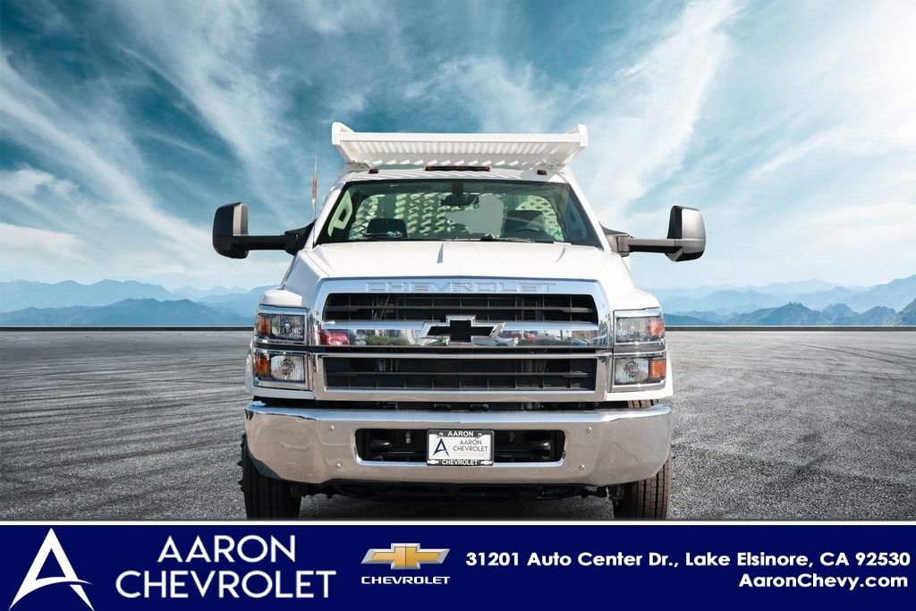 2024 Chevrolet Silverado 5500HD Work Truck photo 3