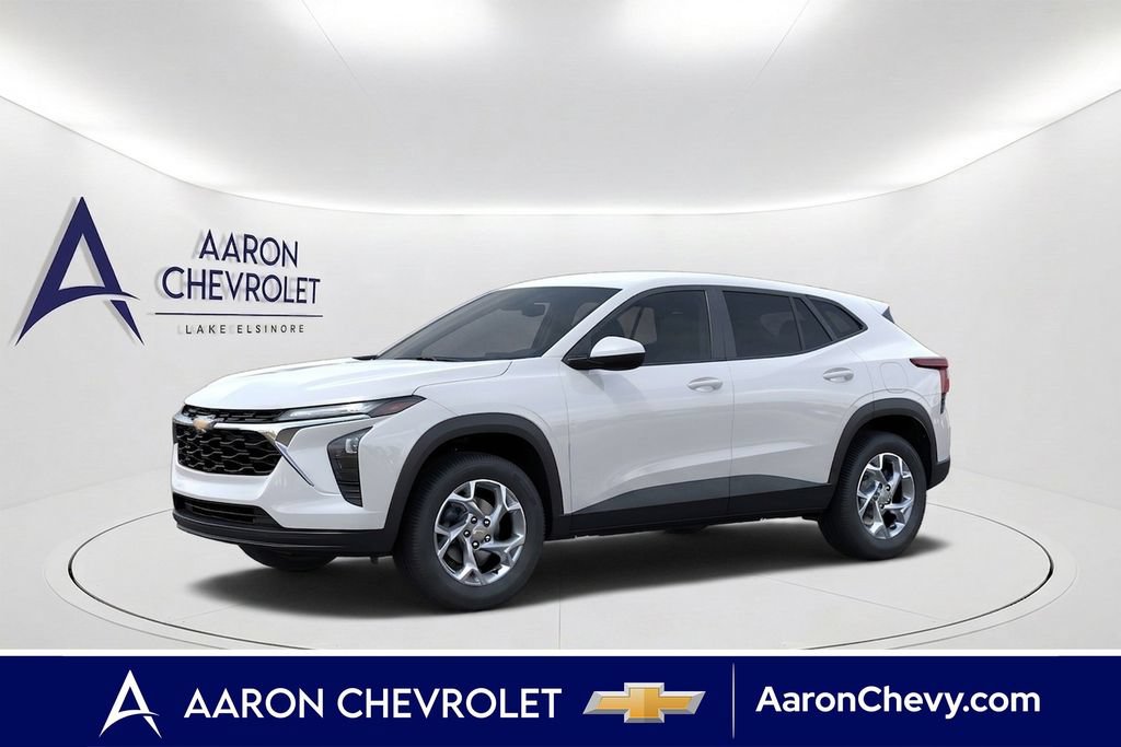 2026 Chevrolet Trax LS — photo 1 of 24