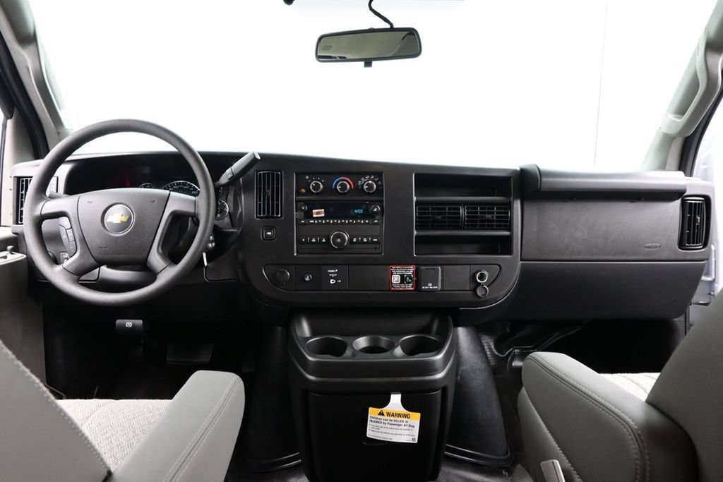2026 Chevrolet Express Cargo Work Van - Photo 14