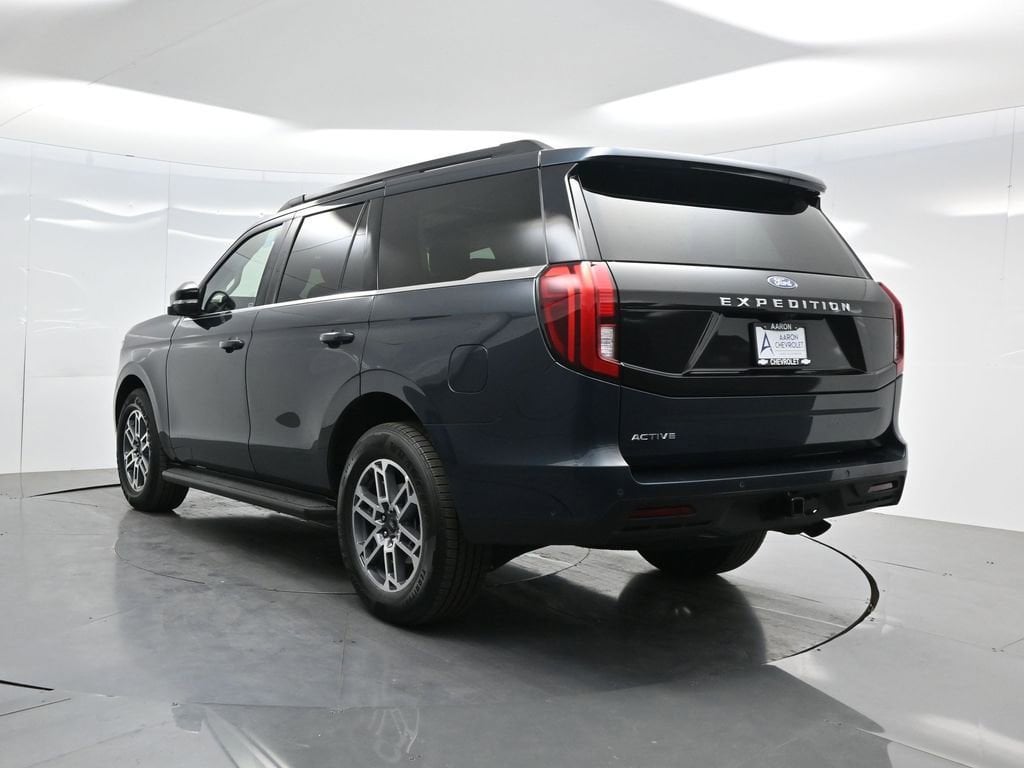 2025 Ford Expedition Active photo 5