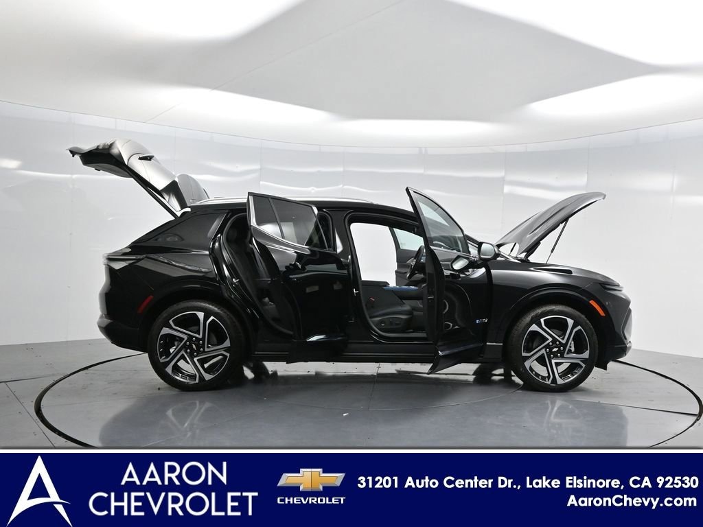 New 2025 Chevrolet Equinox EV LT SUV