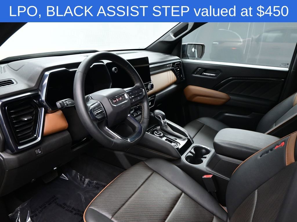 2023 GMC Canyon AT4 photo 3