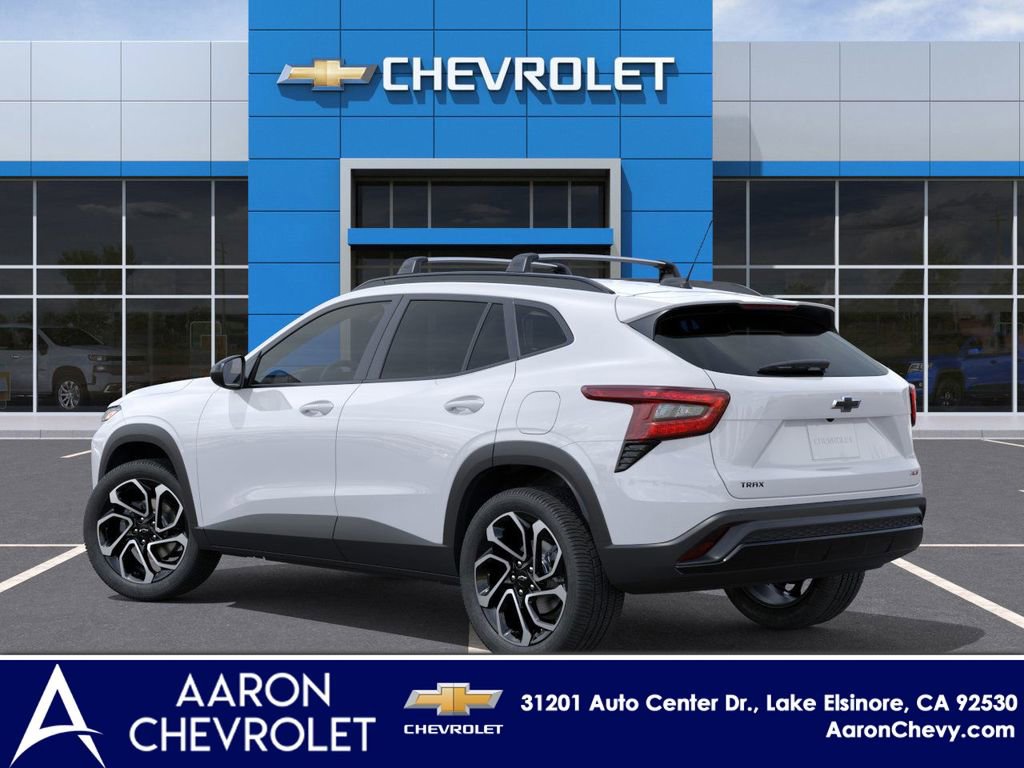 2025 Chevrolet Trax photo 3