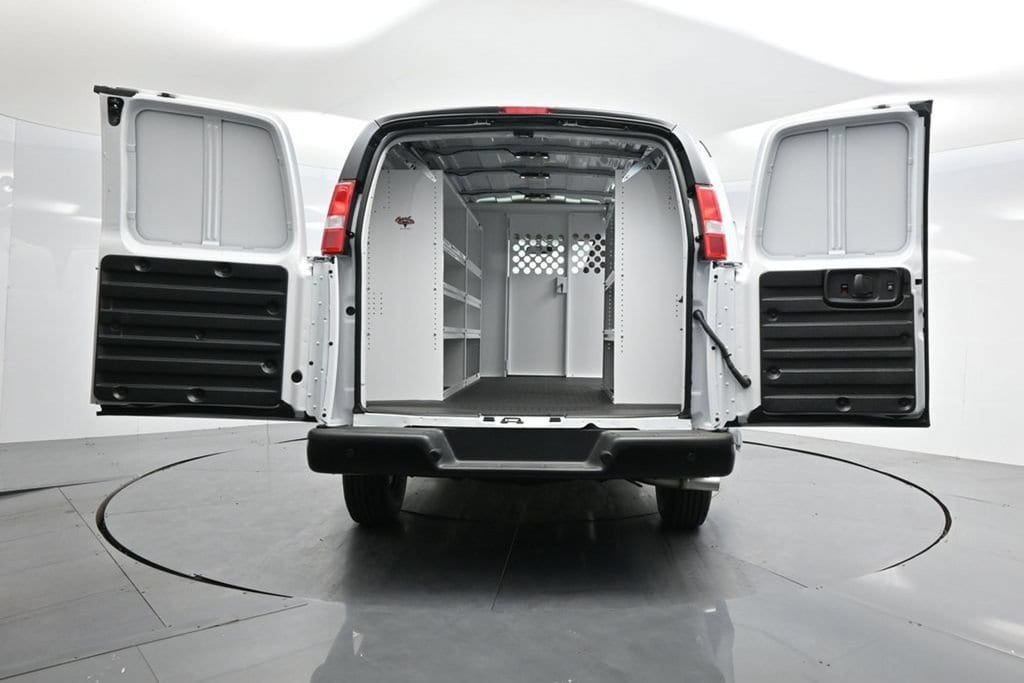 2026 Chevrolet Express Cargo Work Van - Photo 50