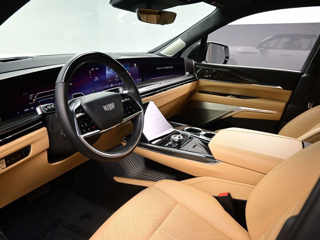 2025 CADILLAC ESCALADE IQ Sport photo 3