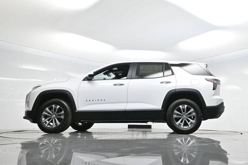 2026 Chevrolet Equinox LT - Photo 57