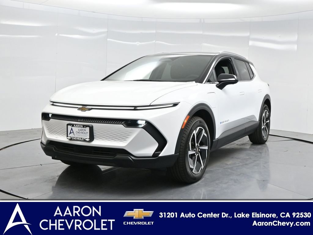 2026 Chevrolet Equinox EV 2LT's photo