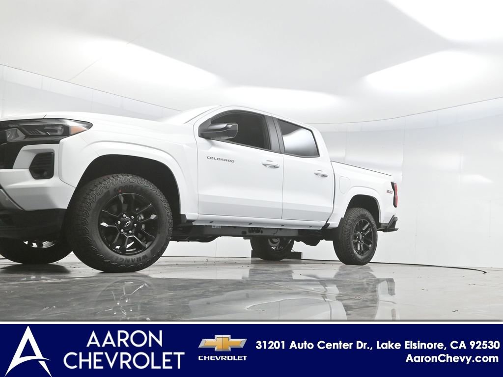 2025 Chevrolet Colorado Z71 - Photo 42