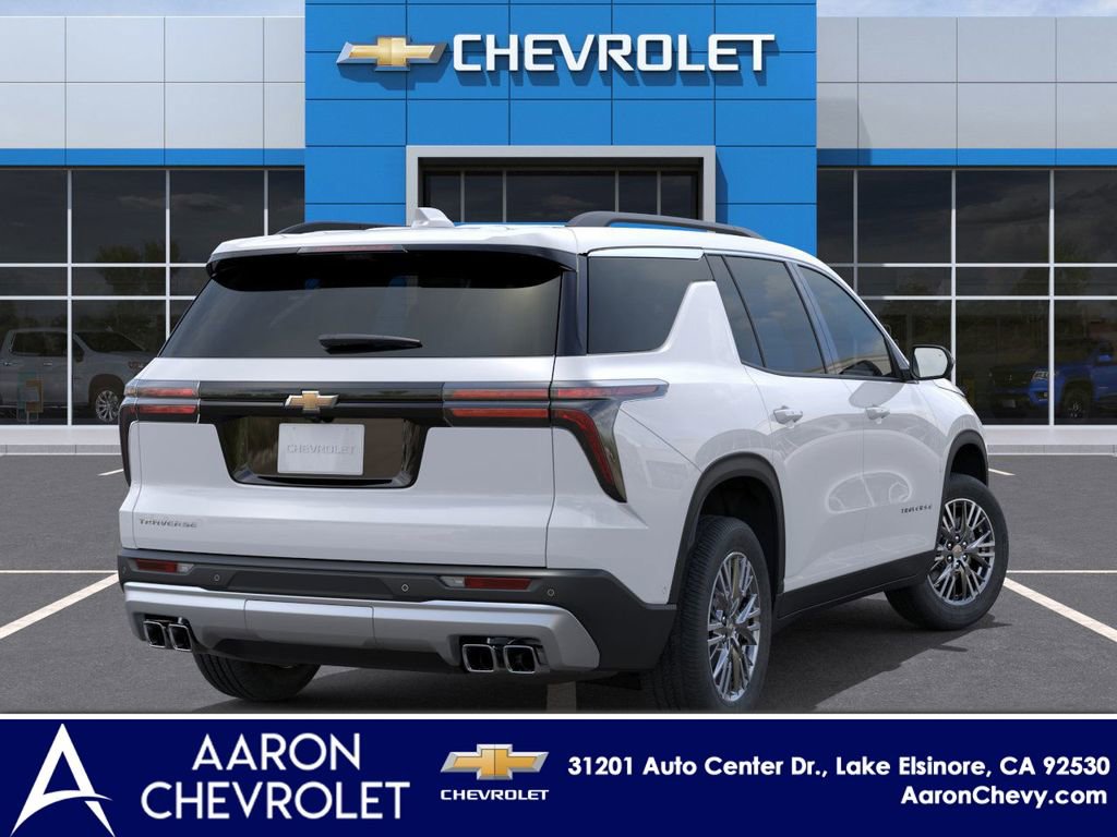 2026 Chevrolet Traverse photo 4