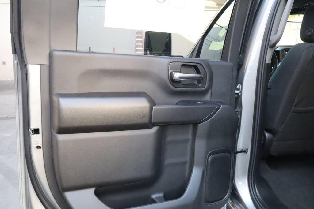 2026 Chevrolet Silverado 2500 HD Custom - Photo 29