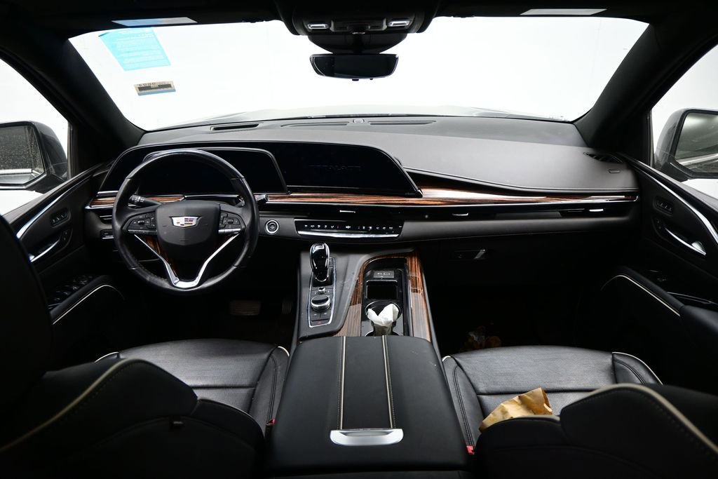 2023 Cadillac Escalade Premium Luxury - Photo 13